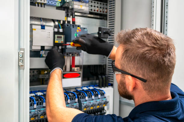 Best Circuit Breaker Repair  in Arapahoe, NE